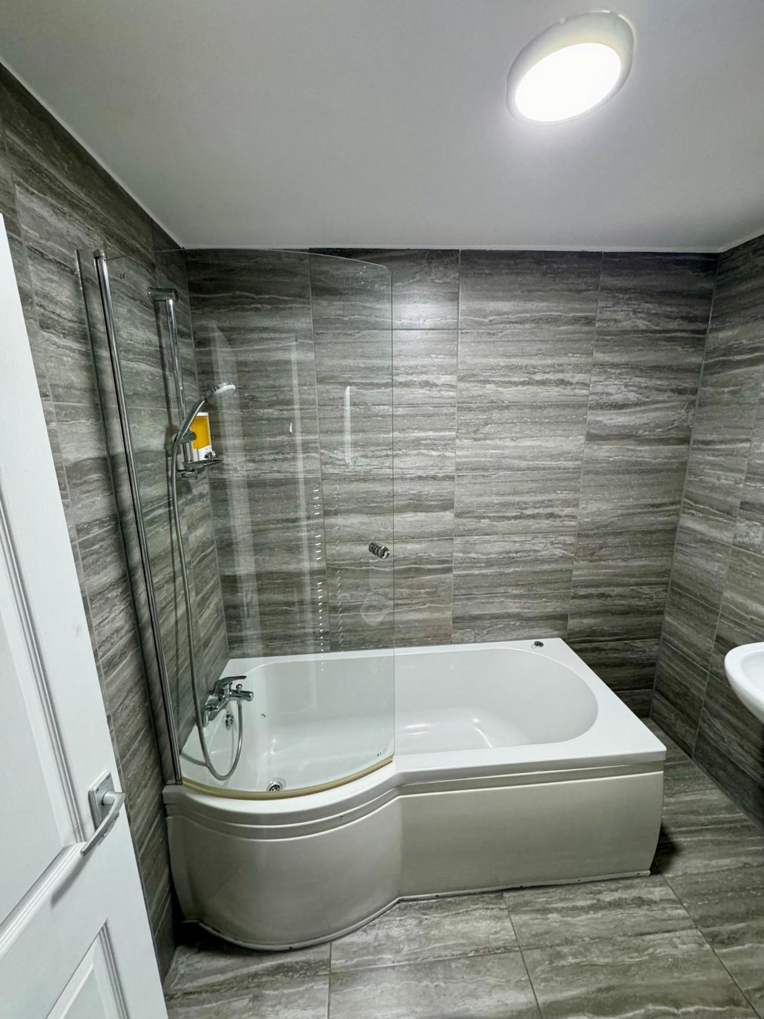 Florina S House 4 Bedrooms Villa Rugeley Exterior foto